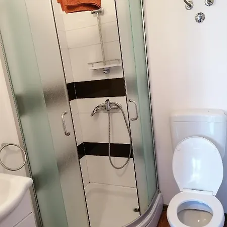 Apartment Studio Near Centar+free Parking *